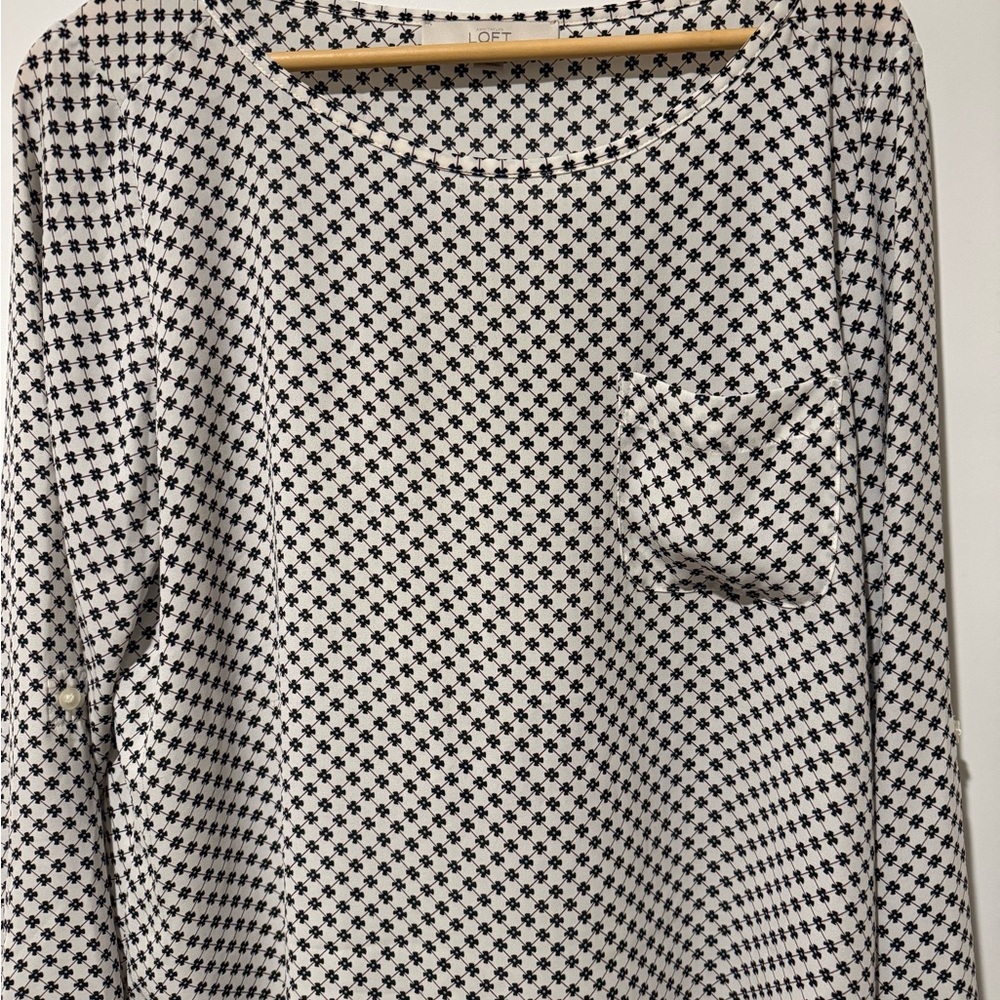 LOFT Navy and White Patterned Women's Top